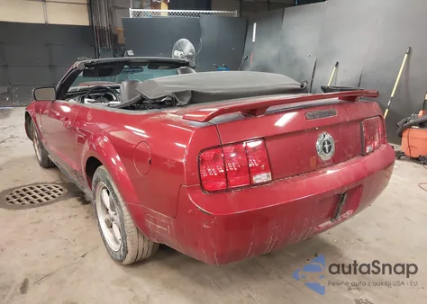 2006 Ford Mustang V6 z USA, uszkodzony, nr VIN 1ZVHT84N365218585